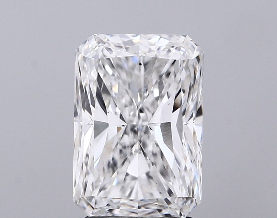 3.01 carat e VS2 EX Cut IGI radiant diamond