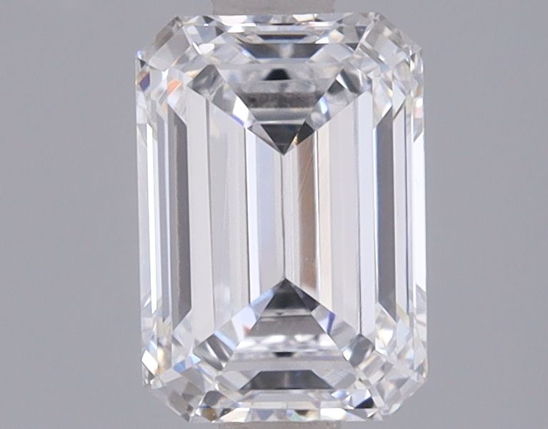 1.54 ct. emerald Lab Grown Diamond front image
