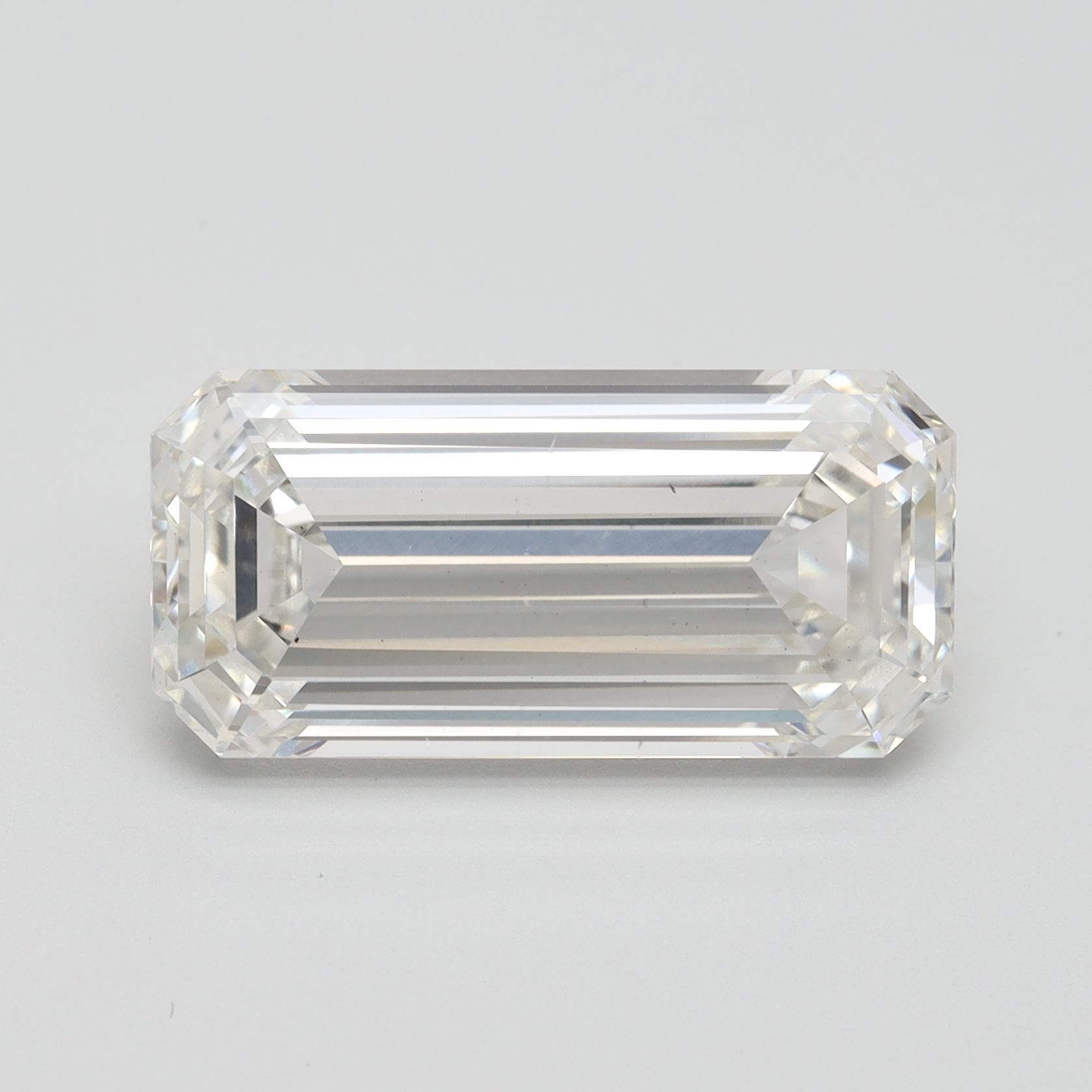 7.62 ct. emerald Lab Grown Diamond front image