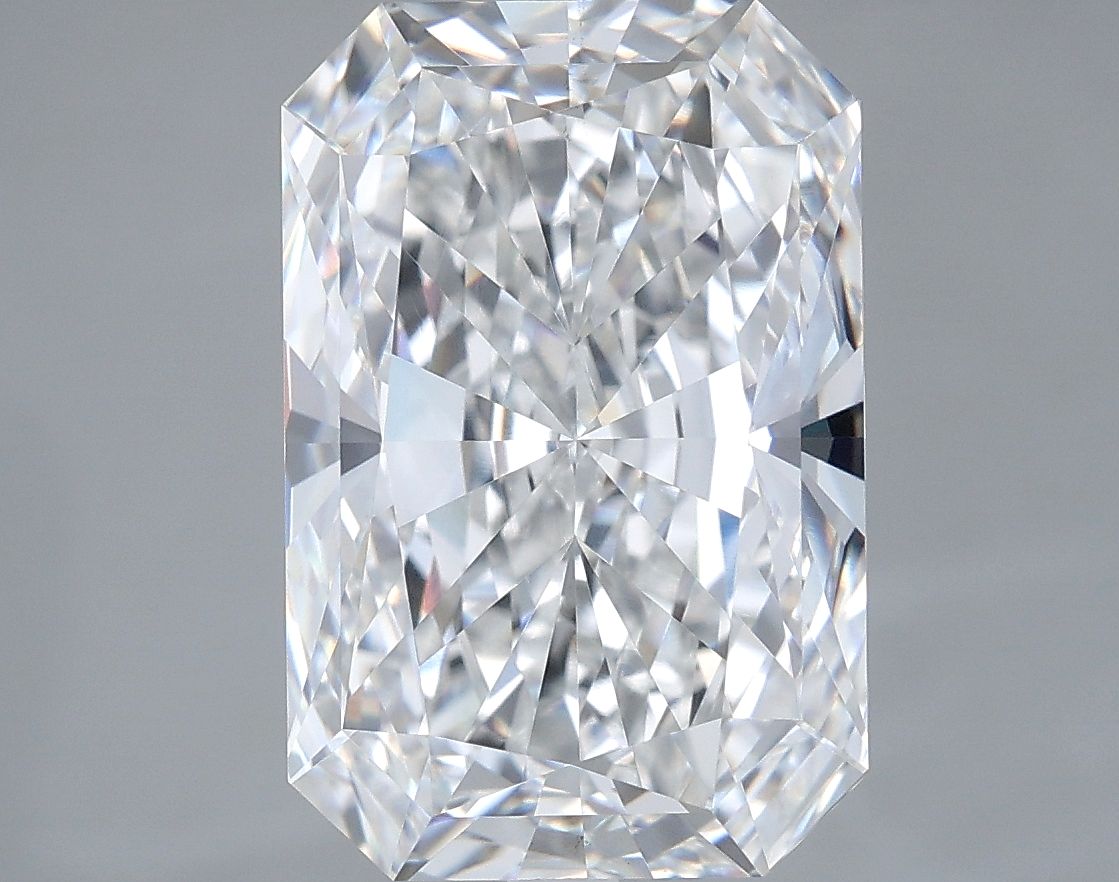 6.05 ct. radiant Lab Grown Diamond front image