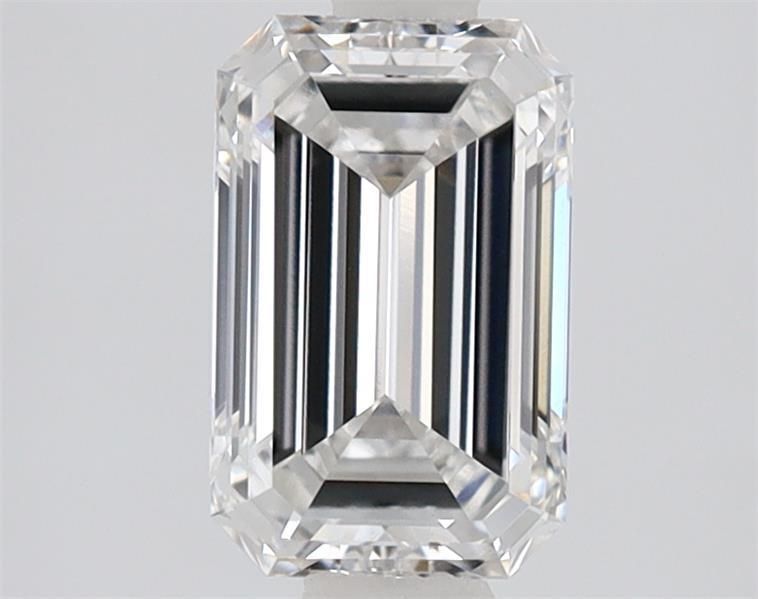1.30 ct Emerald diamond