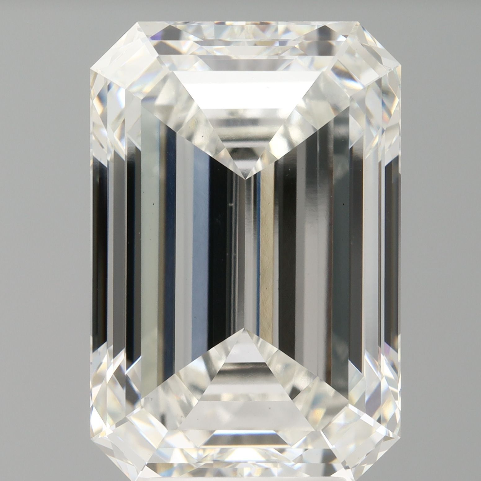 7.03 ct. emerald Lab Grown Diamond front image