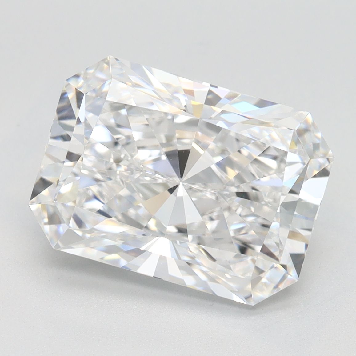 3.66 ct. radiant Lab Grown Diamond front image