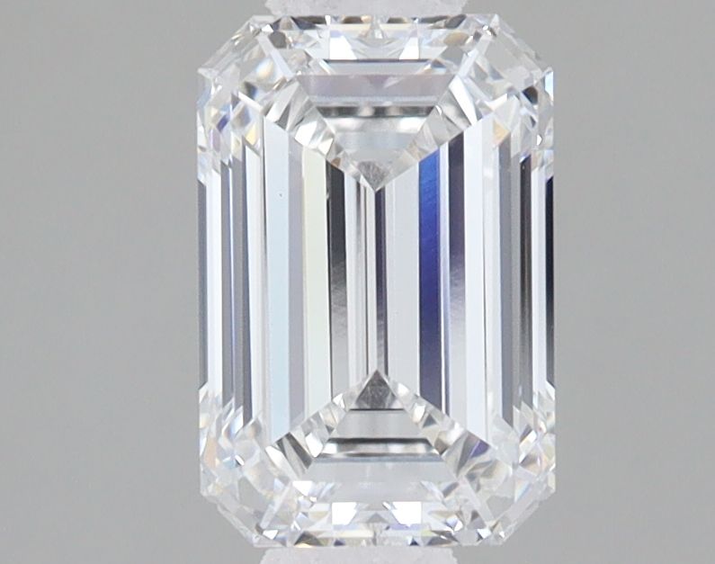 1.58 ct. emerald Lab Grown Diamond front image