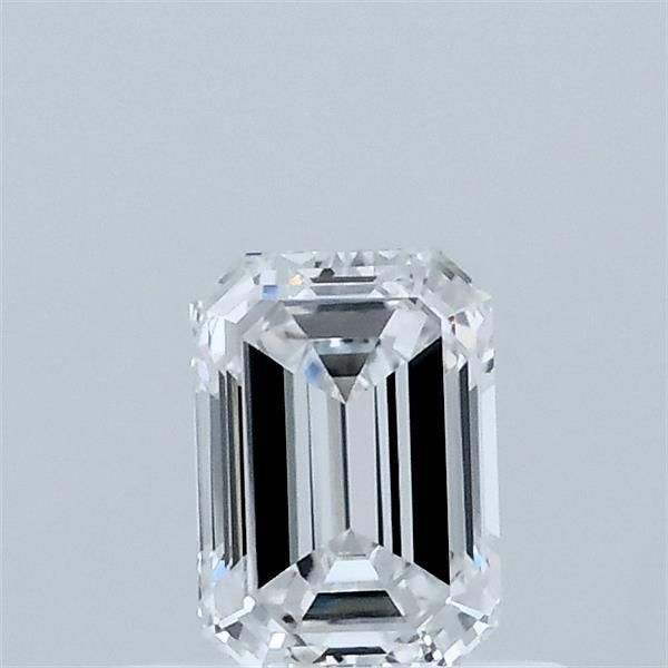 0.55 ct lab-grown Emerald Diamond