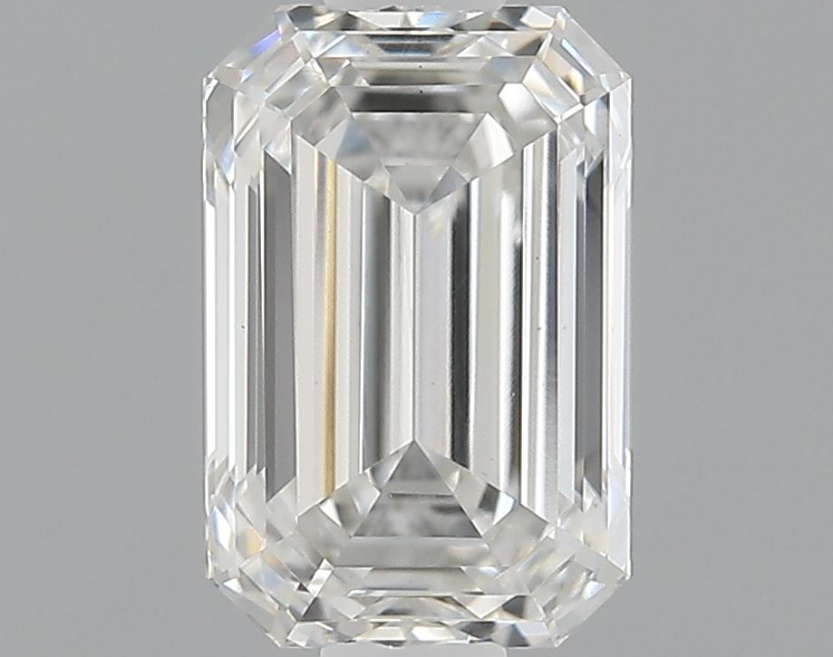 0.85 ct. emerald Lab Grown Diamond front image