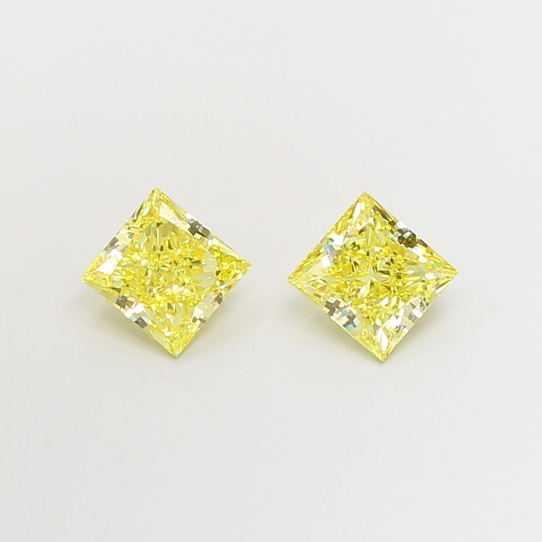 2.02 ct. princess Lab Grown Diamond front image