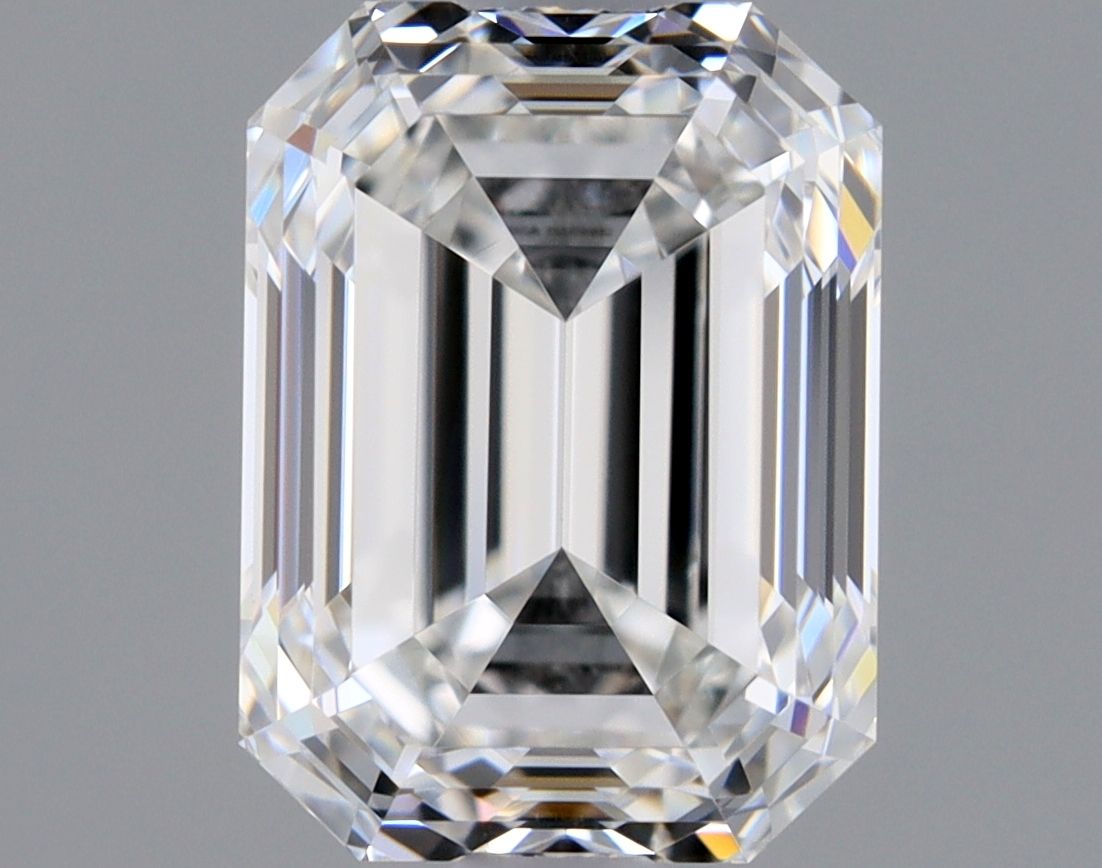 0.90 ct Emerald diamond
