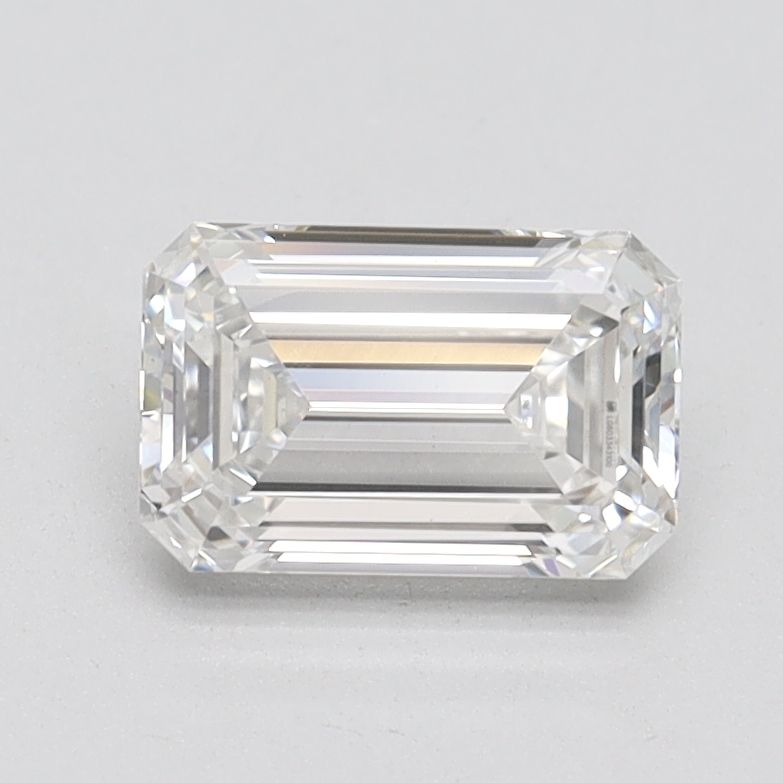 1.05 ct Emerald diamond