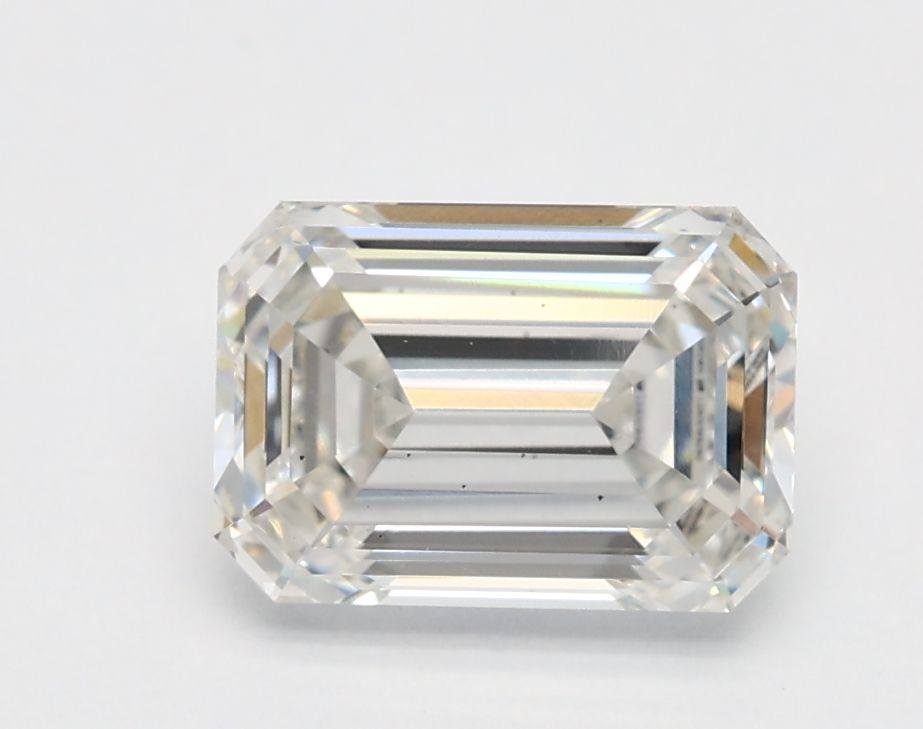1.31 ct. emerald Lab Grown Diamond front image