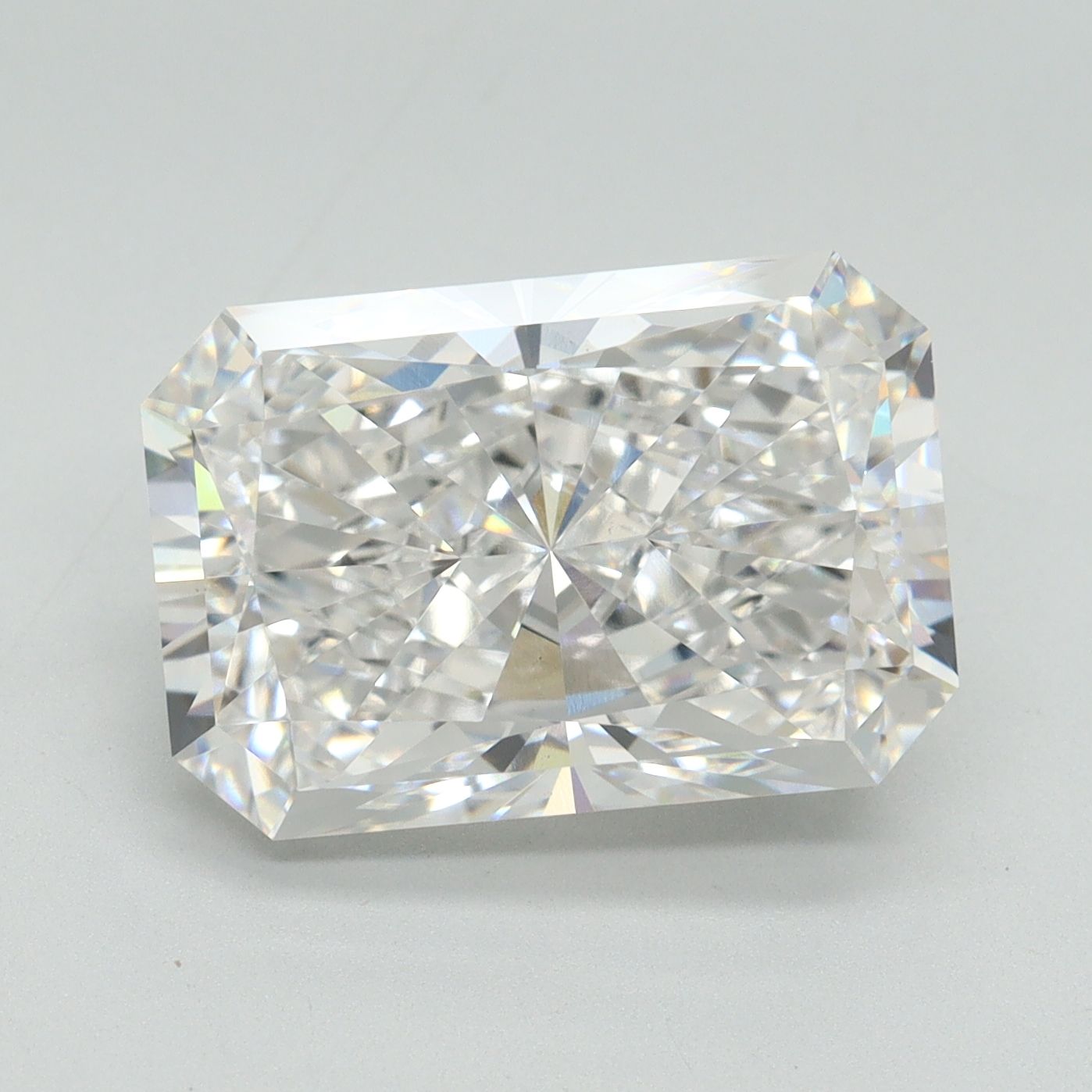 7.01 ct. radiant Lab Grown Diamond front image
