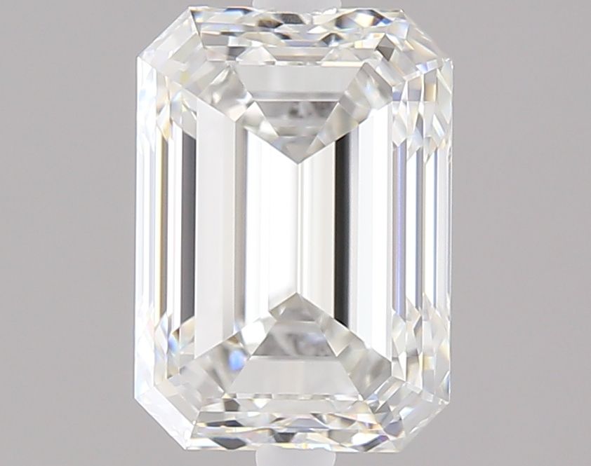 1.80 ct Emerald diamond
