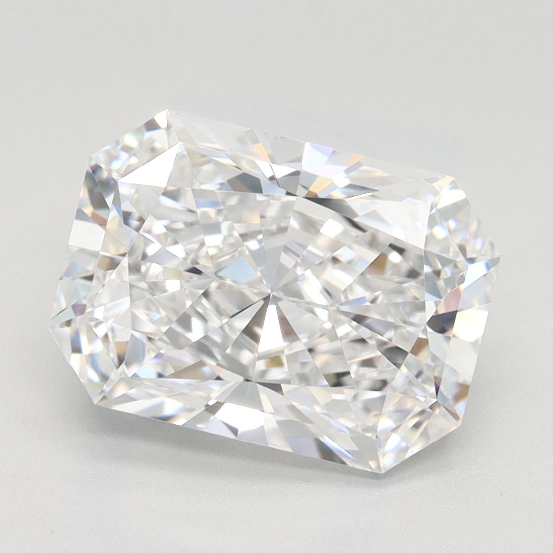 3.04 ct. radiant Lab Grown Diamond front image