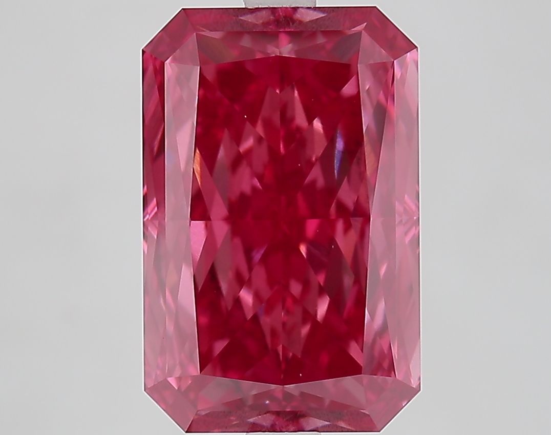 5.07 ct. radiant Lab Grown Diamond front image
