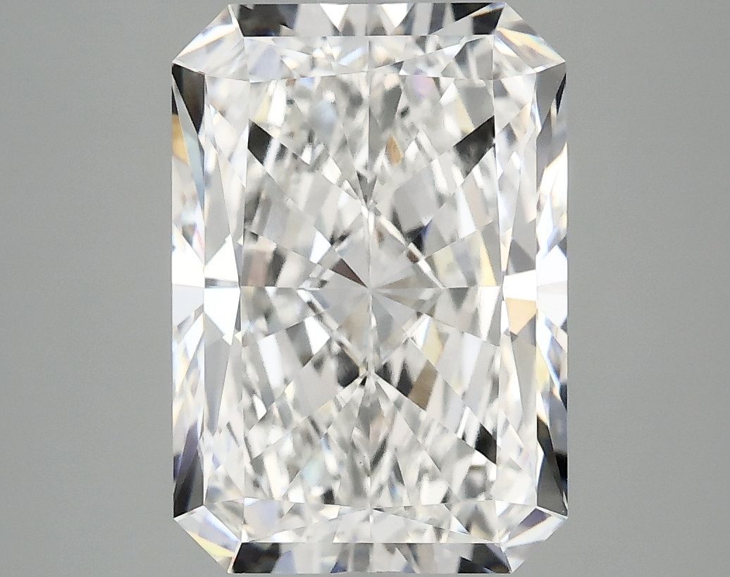 4.85 ct. radiant Lab Grown Diamond front image