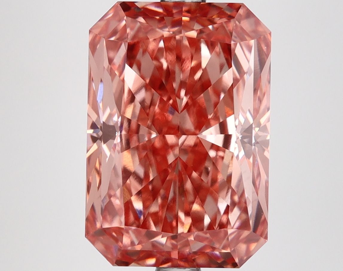 5.74 ct. radiant Lab Grown Diamond front image