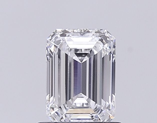 0.96 ct. emerald Lab Grown Diamond front image