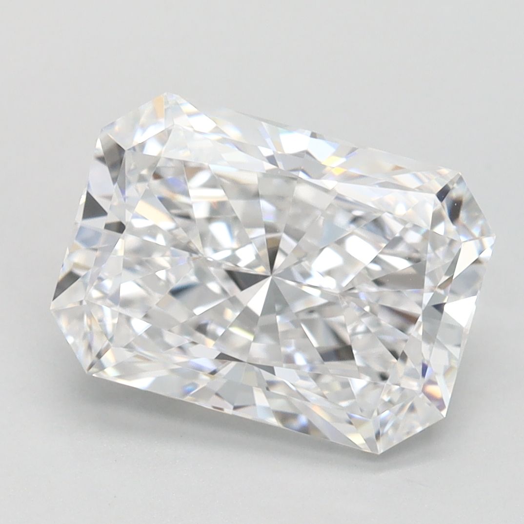 2.83 ct. radiant Lab Grown Diamond front image