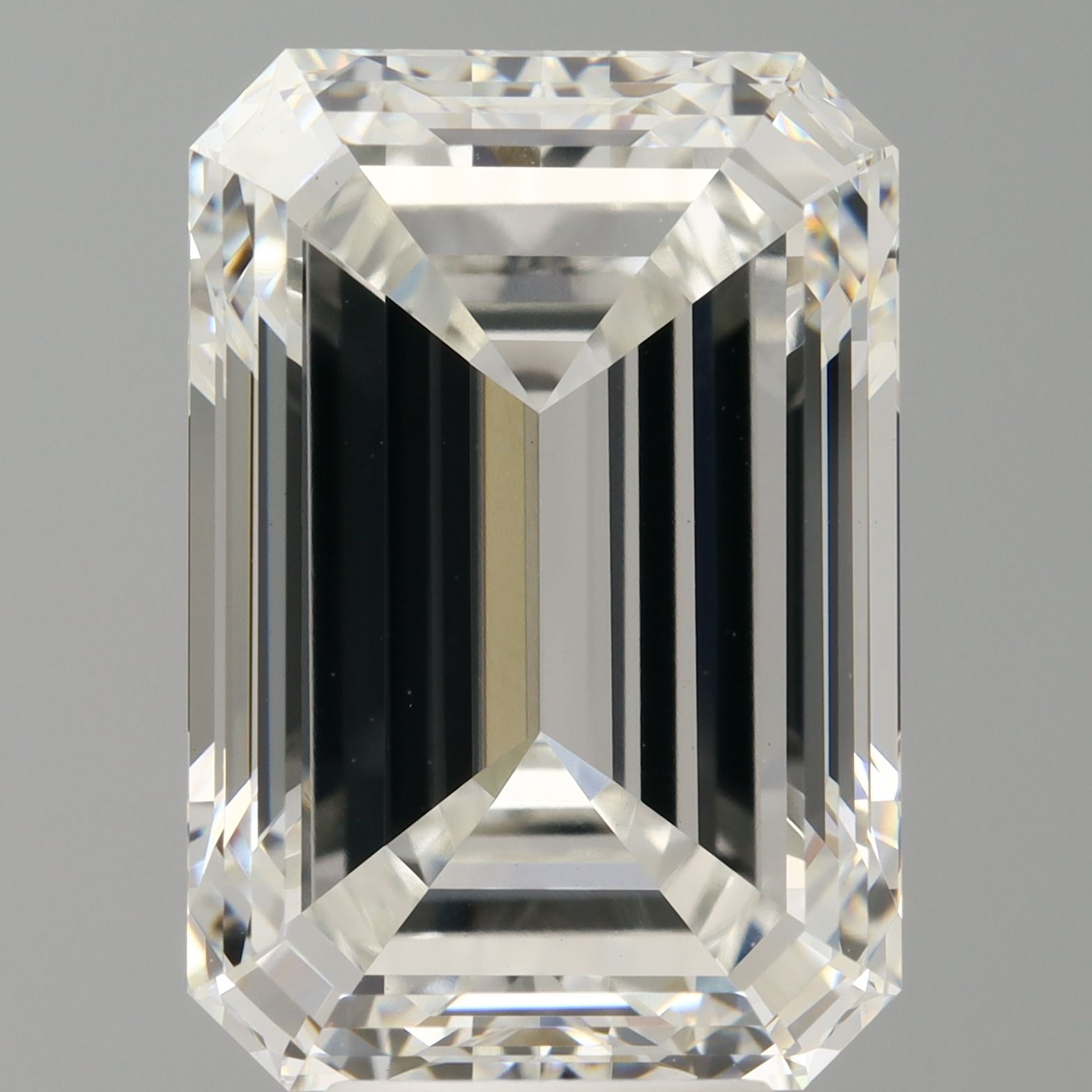 8.00 ct. emerald Lab Grown Diamond front image