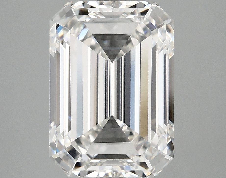 4.05 ct. emerald Lab Grown Diamond front image