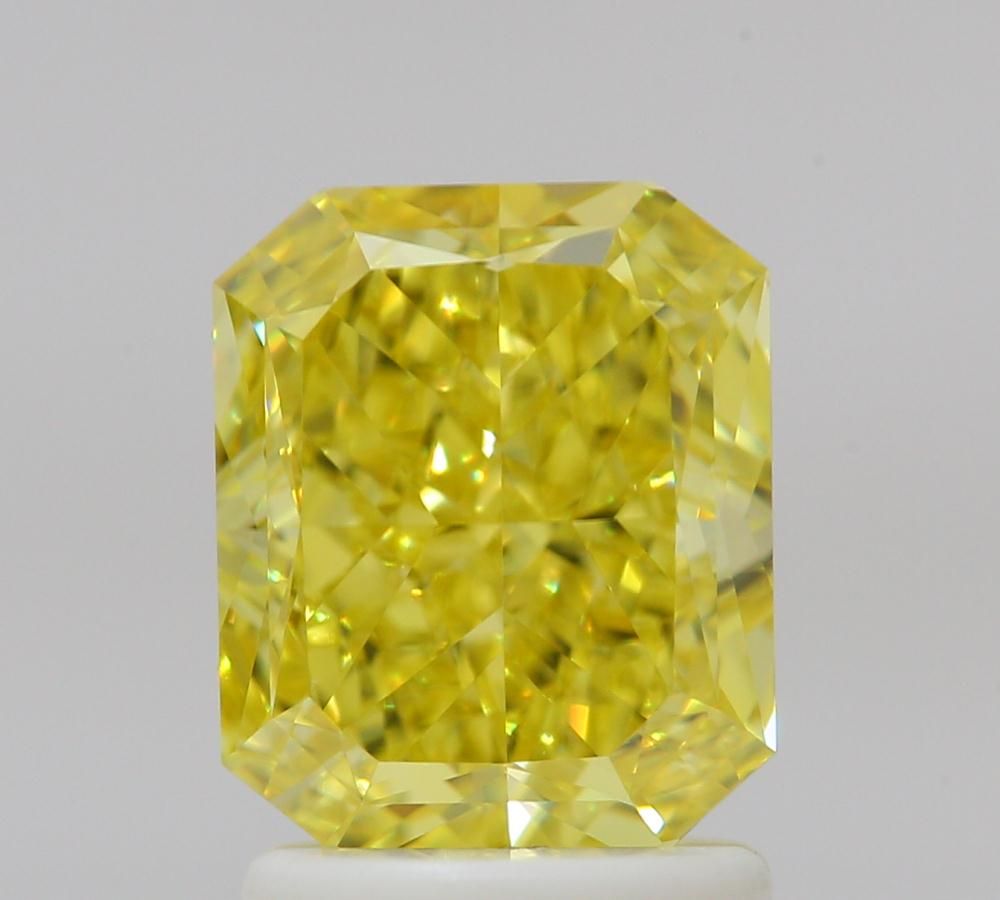 2.01 ct Radiant diamond