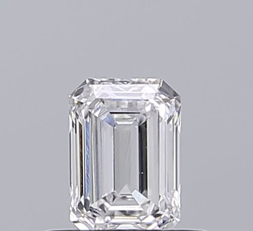 0.47 ct lab-grown Emerald Diamond