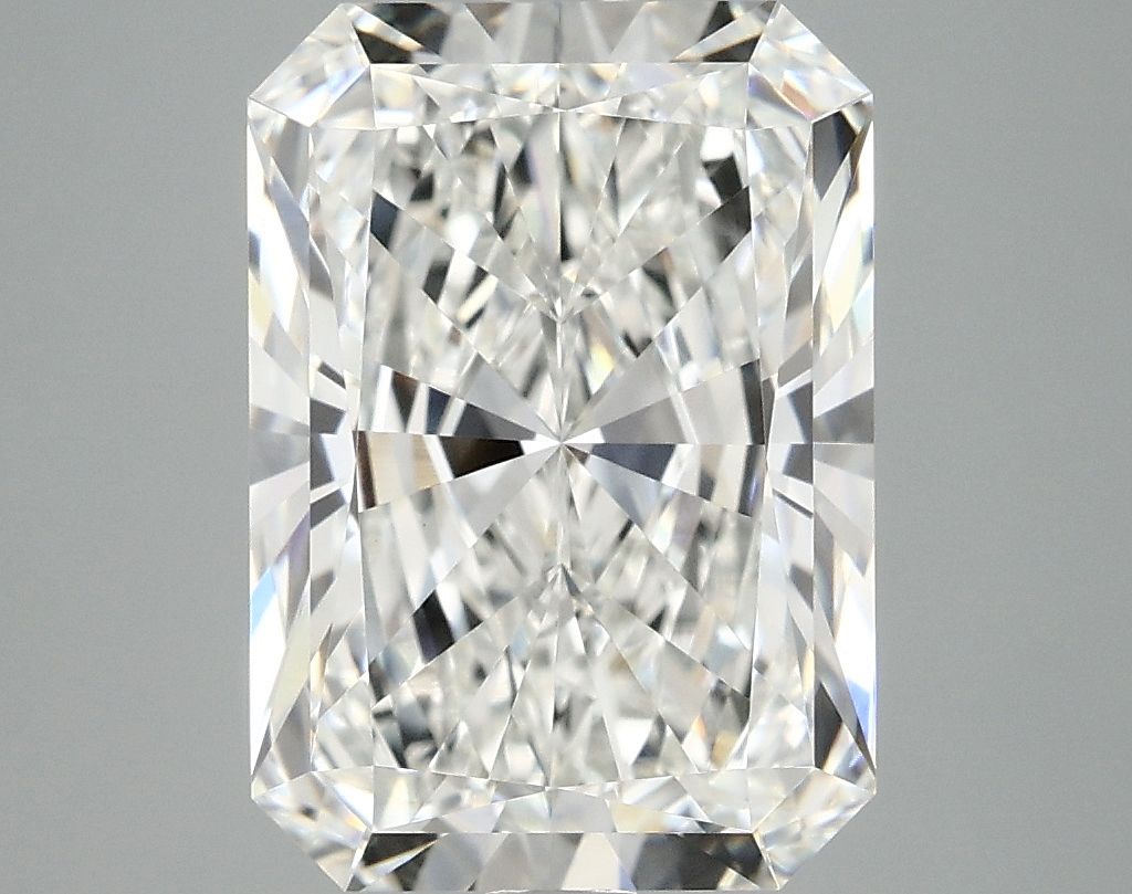 4.89 ct. radiant Lab Grown Diamond front image