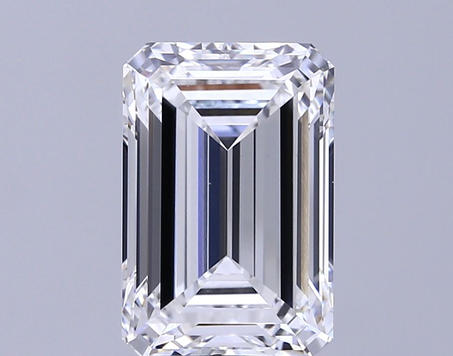4.51 ct. emerald Lab Grown Diamond front image