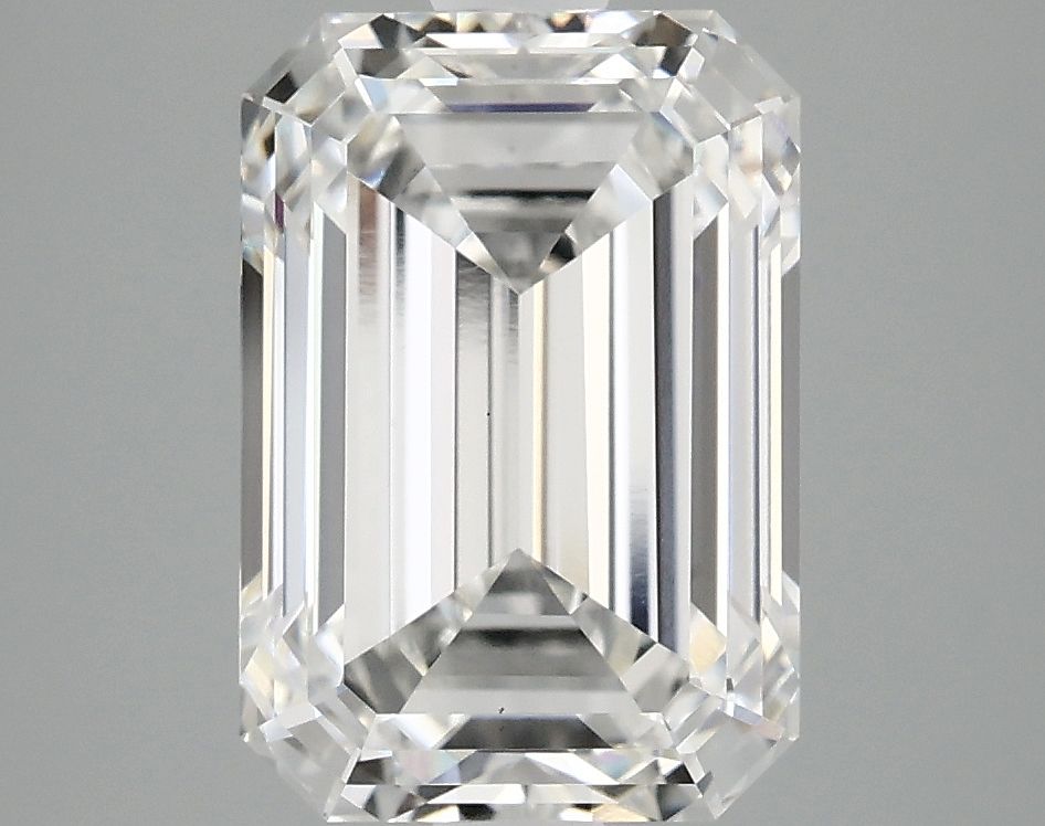 4.10 ct. emerald Lab Grown Diamond front image