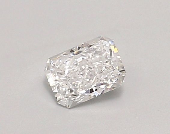 0.36 ct lab-grown Radiant Diamond