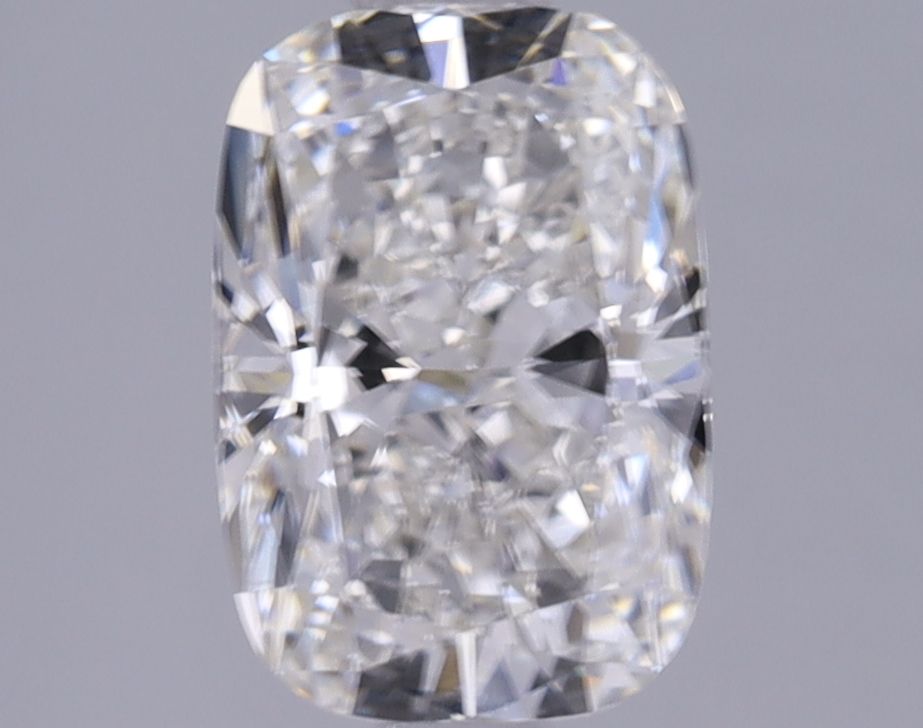 1.37 ct Cushion Brilliant diamond