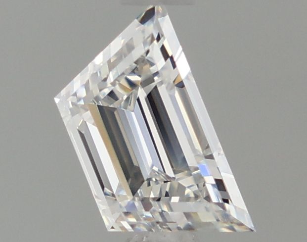 1.13 ct lab-grown Trapezoid Diamond