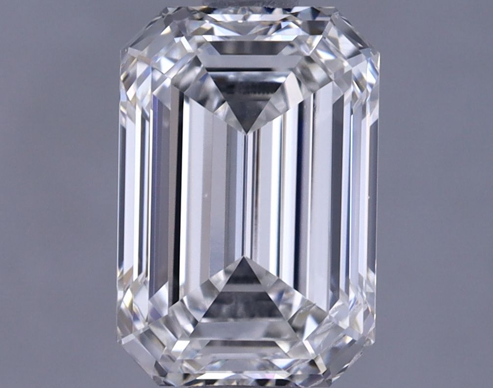 1.39 ct. emerald Lab Grown Diamond front image