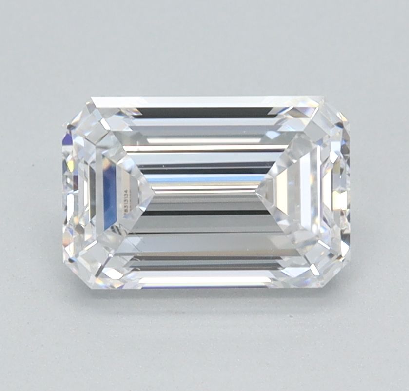 1.00 ct. emerald Lab Grown Diamond front image
