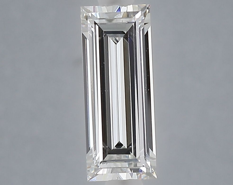 1.05 ct lab-grown Baguette Diamond
