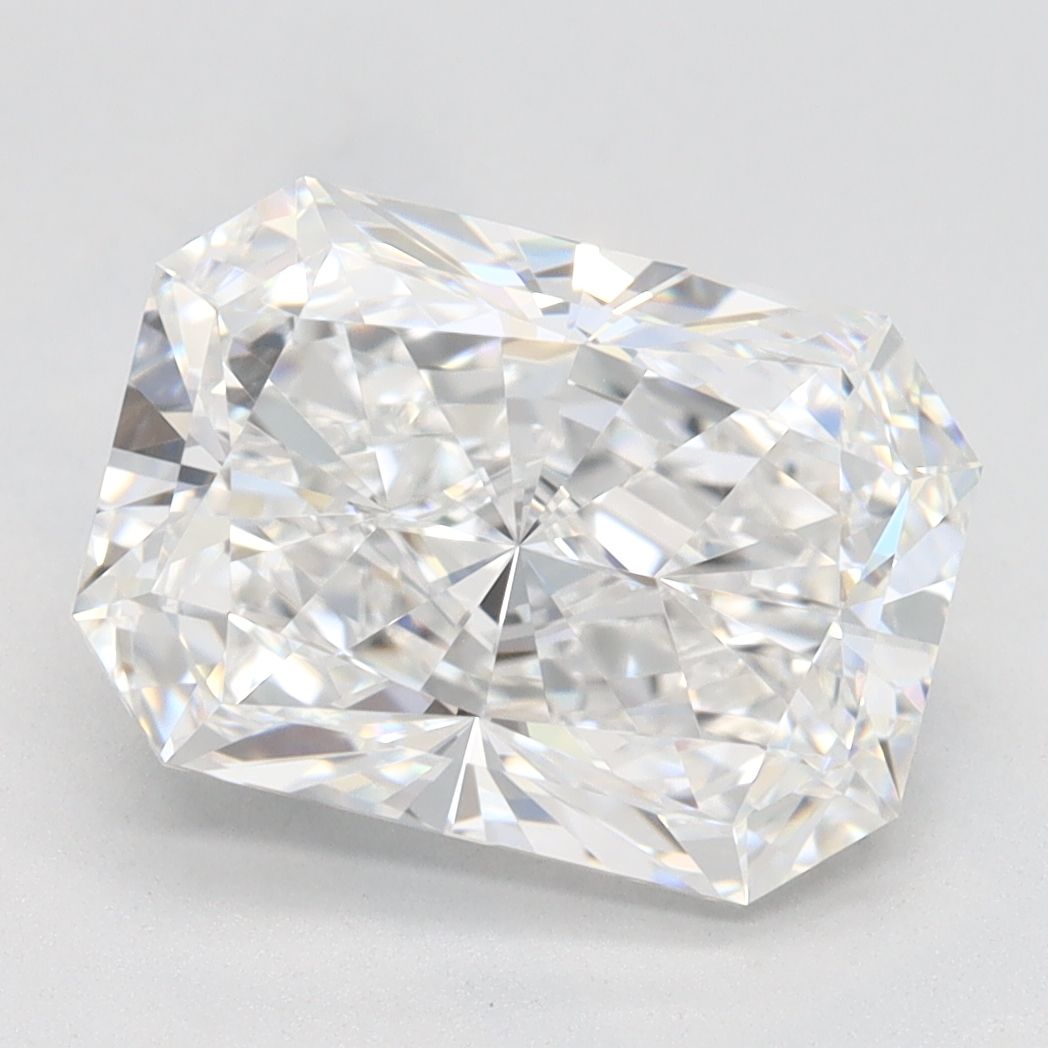 3.15 ct. radiant Lab Grown Diamond front image