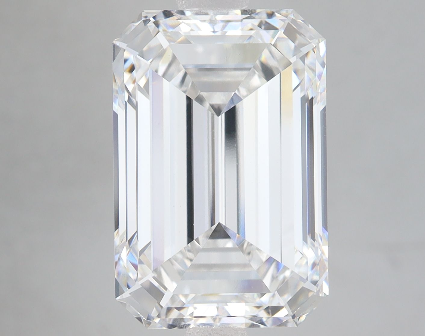 9.33 ct. emerald Lab Grown Diamond front image