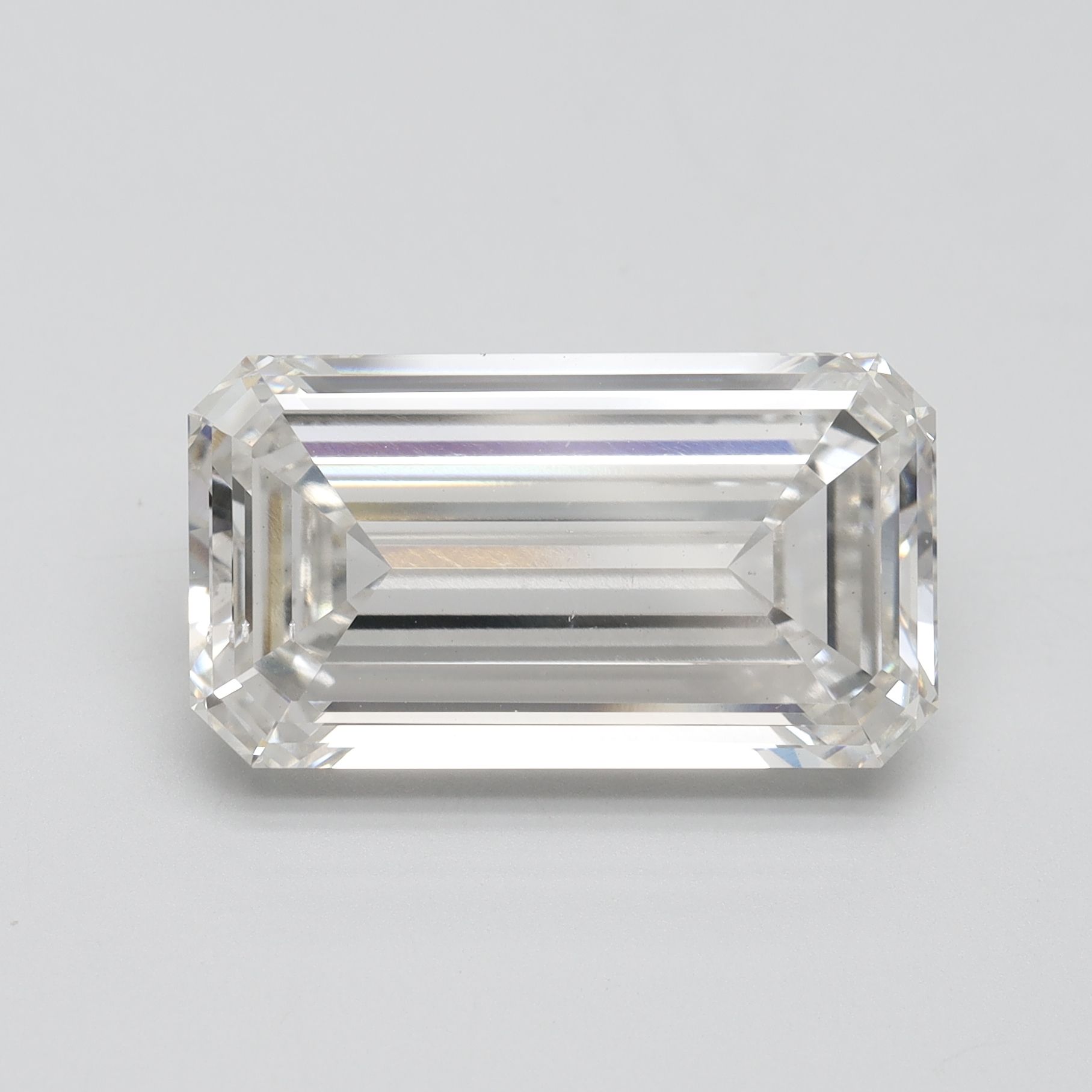 9.08 ct. emerald Lab Grown Diamond front image