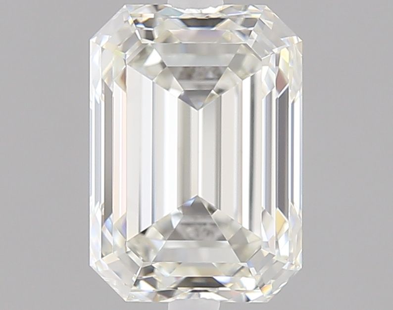 1.70 ct Emerald diamond