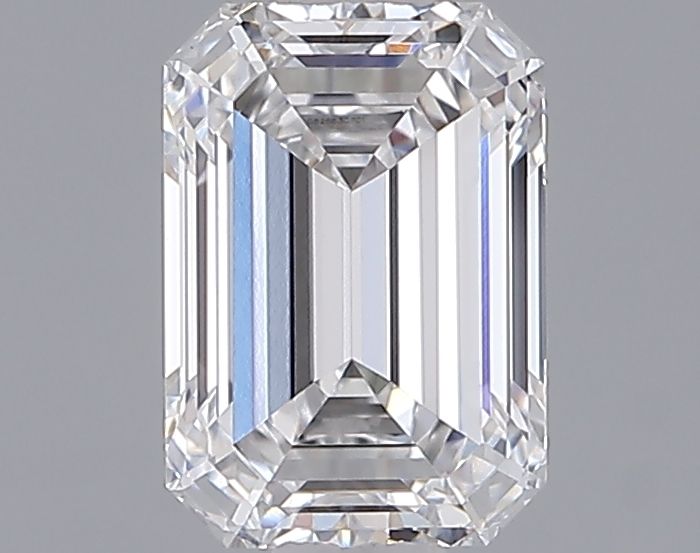 1.54 ct. emerald Lab Grown Diamond front image