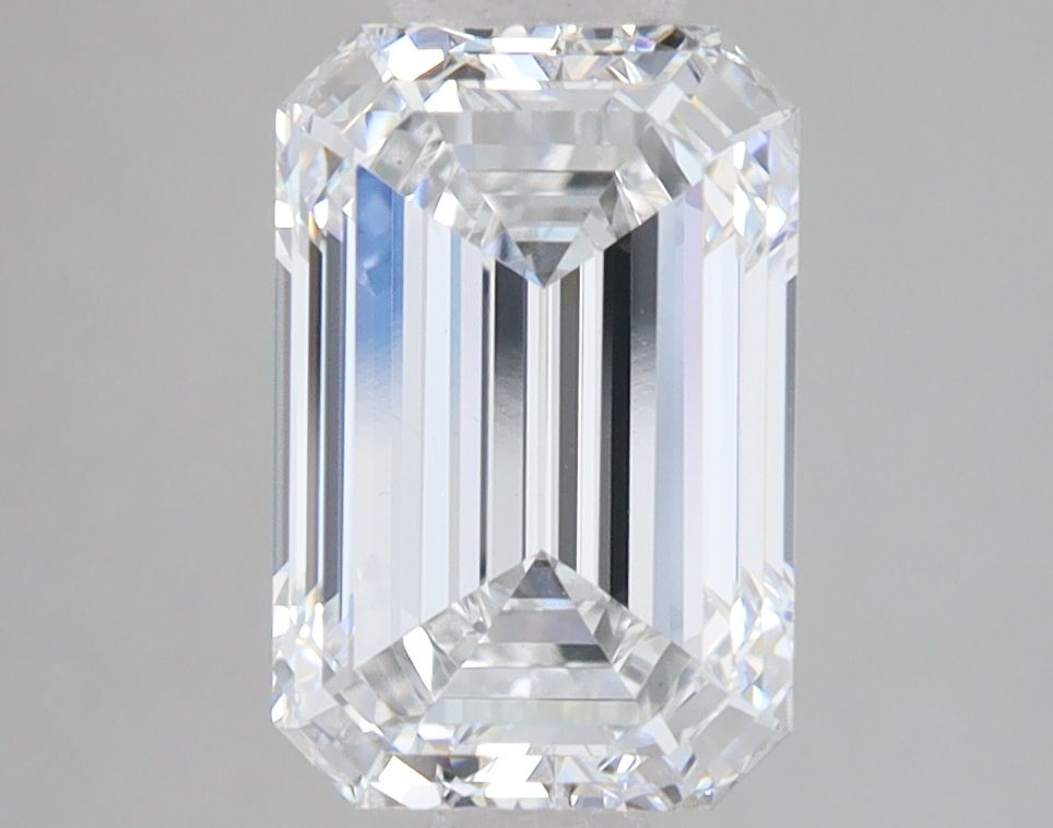 2.90 ct. emerald Lab Grown Diamond front image