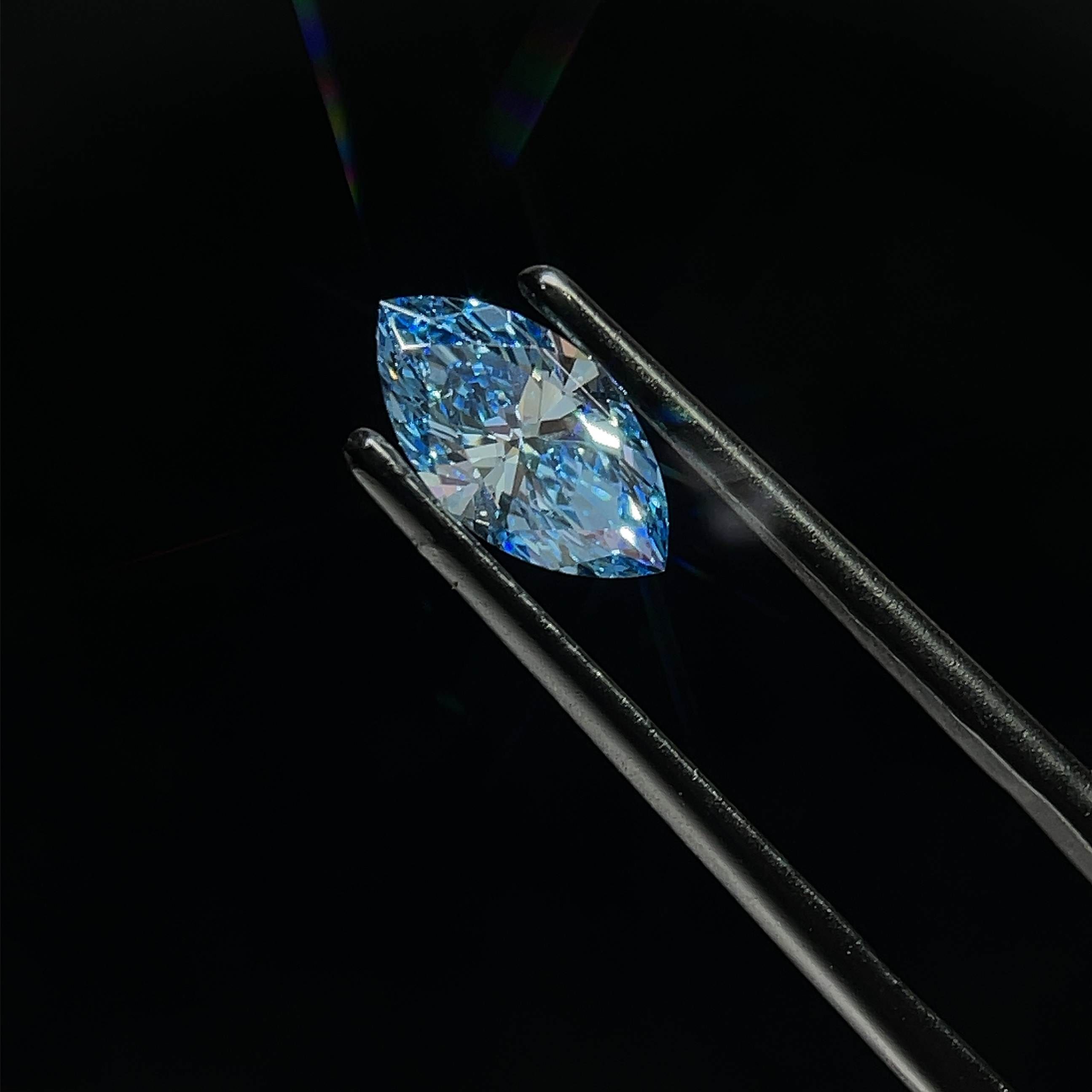 0.97 ct. marquise Lab Grown Diamond front image