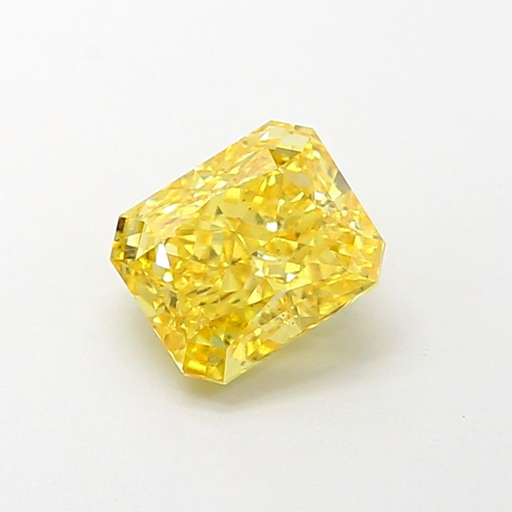 1.13 ct Radiant diamond