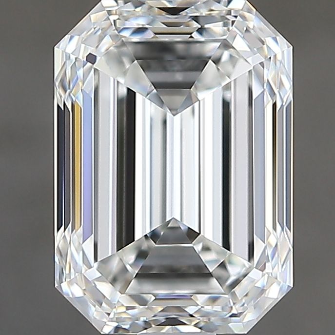 2.50 ct Emerald diamond