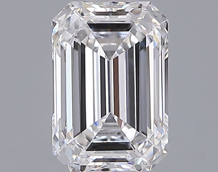 1.54 ct. emerald Lab Grown Diamond front image