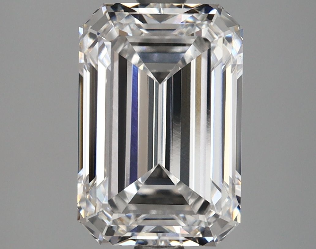 3.13 ct. emerald Lab Grown Diamond front image