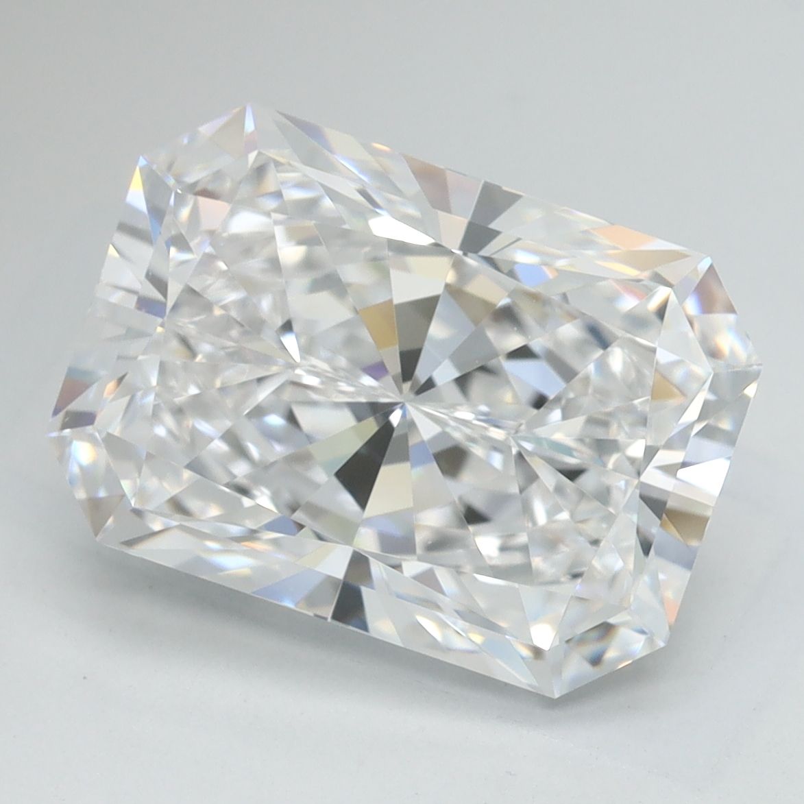 4.29 ct. radiant Lab Grown Diamond front image
