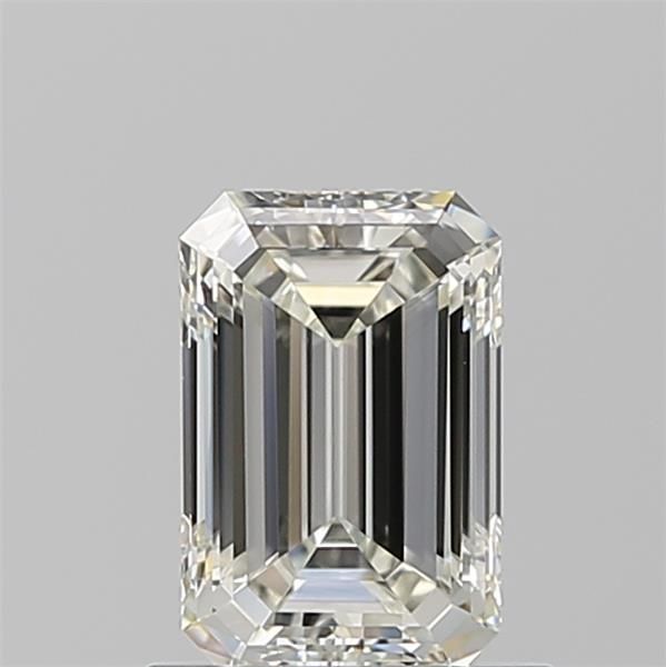 0.80 ct Emerald diamond