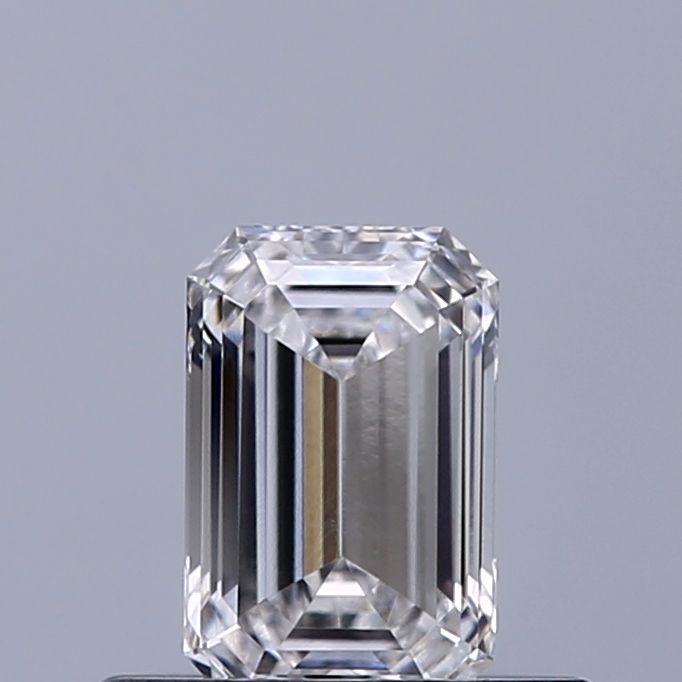 0.46 ct lab-grown Emerald Diamond