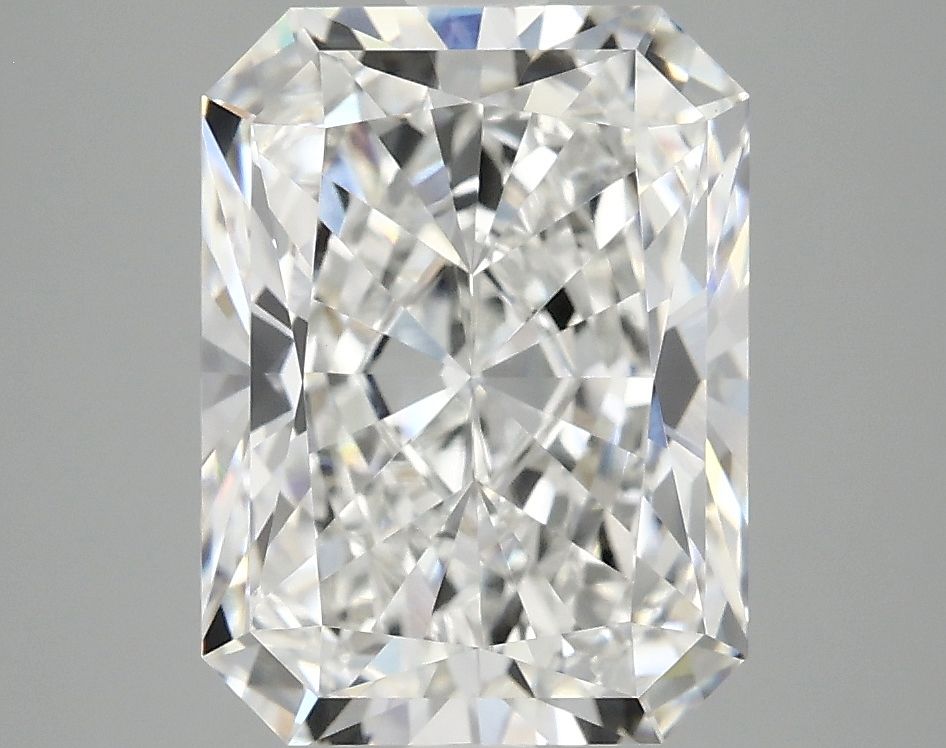 4.13 ct. radiant Lab Grown Diamond front image